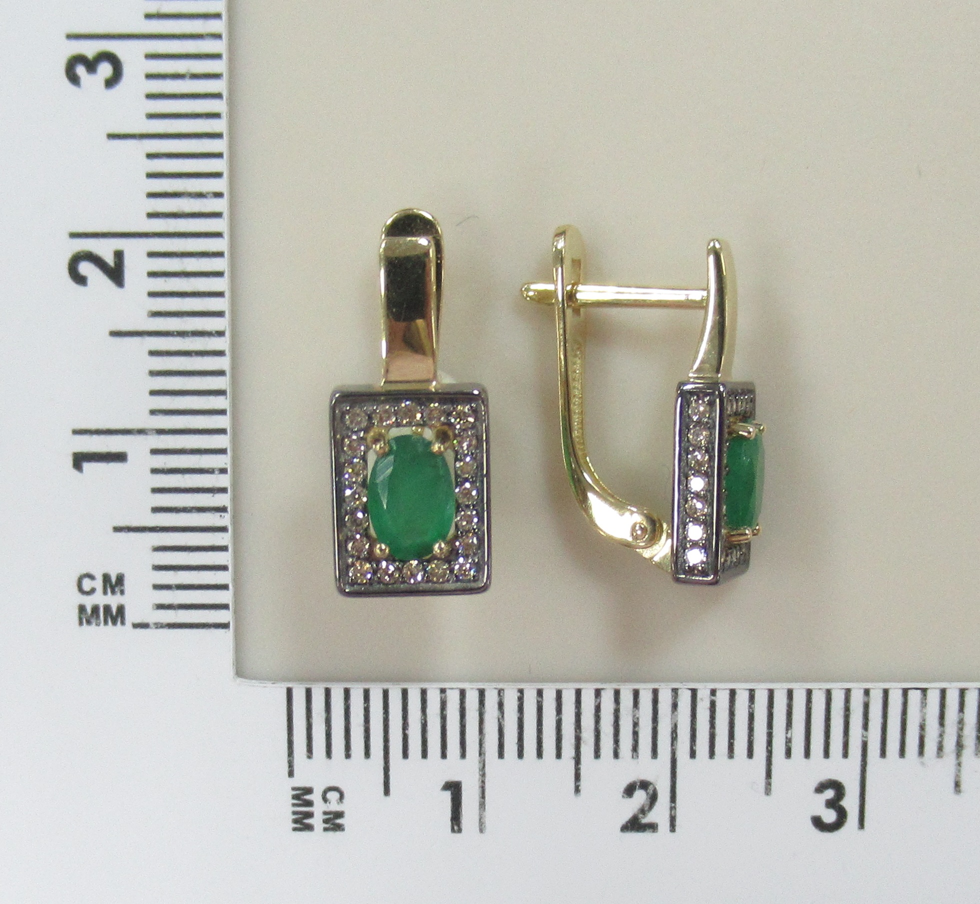 10511-000843 Серьги (Au 585)
